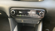 Toyota Yaris 1.5 Hybrid Icon 5dr CVT Hybrid Hatchback